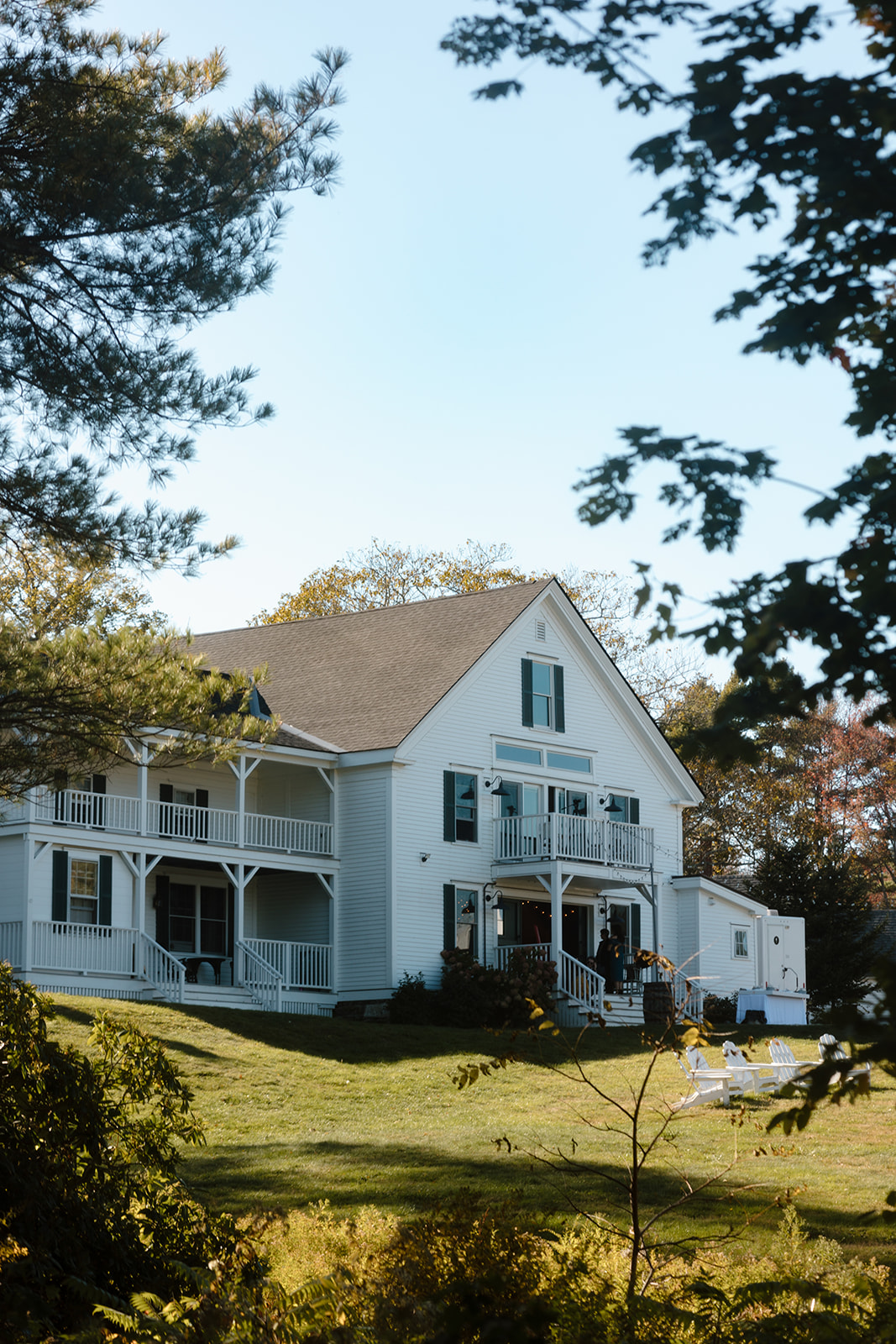A photo of The 1774 Inn for a Destination wedding in Maine